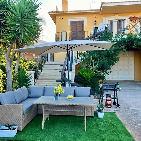 TRAVELLIVING - Sicilian Villa Carnemolla-2